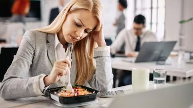 افراد وسواسی در غذا خوردن